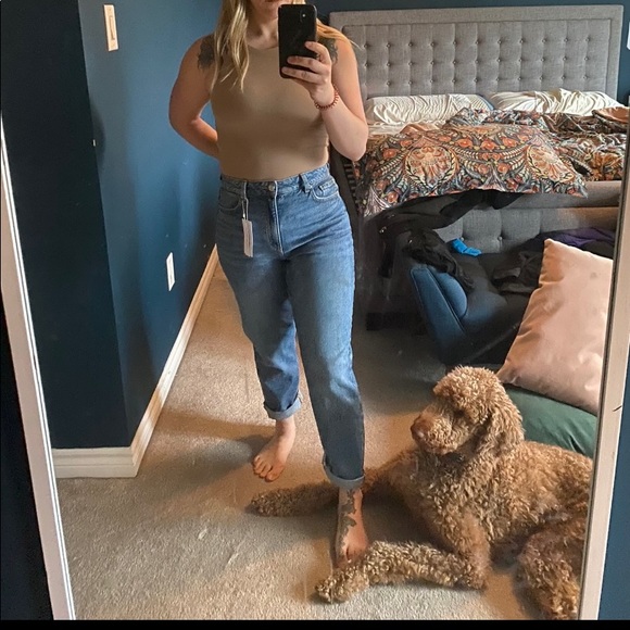 🛑SOLD🛑 Dynamite Claudia Mom Jeans - Picture 2 of 4